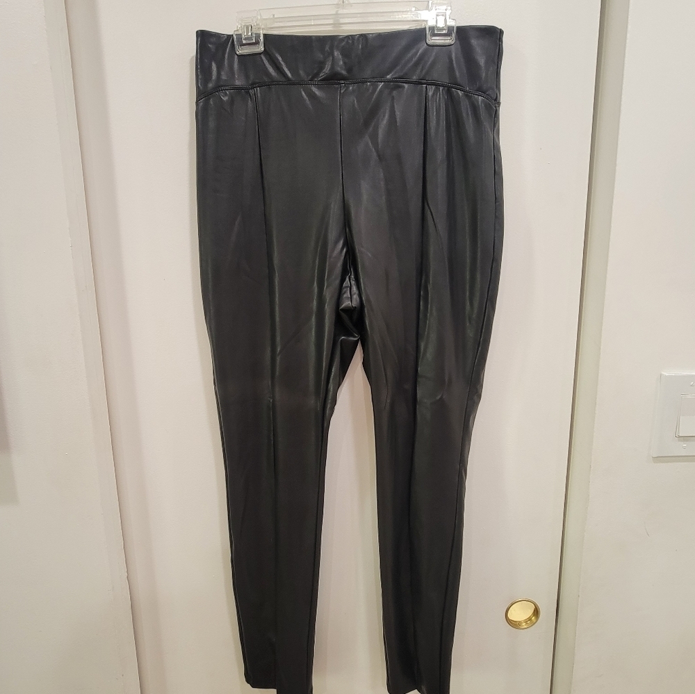 Express Super High Waisted Faux Leather Front Slit Leggings Black Large